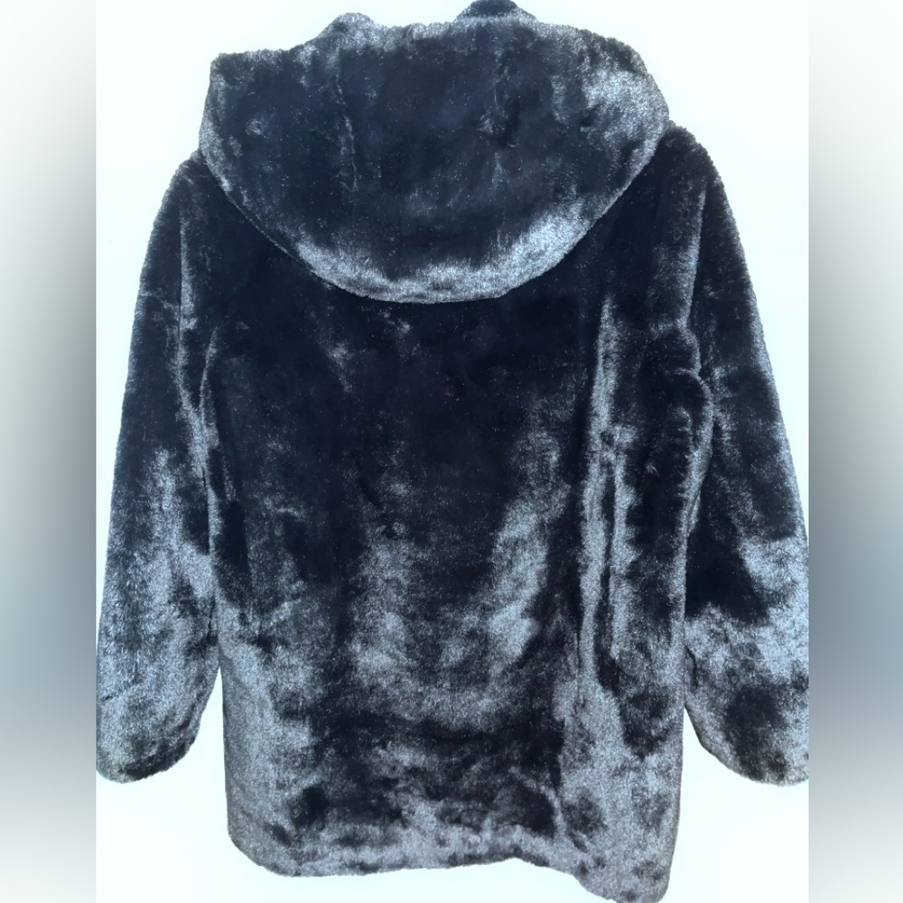 Womens Black DKNY faux fur jacket